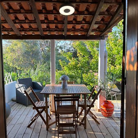 פורטיסיו Joli Studio Maisonnette A 100M De La Plage מראה חיצוני תמונה