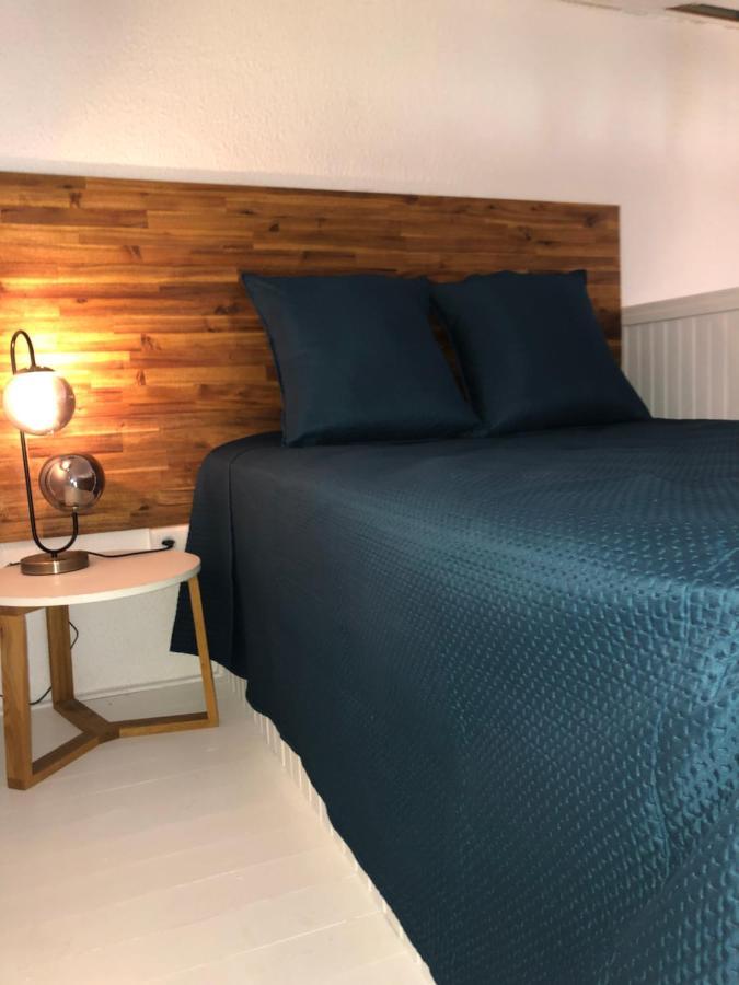 פורטיסיו Joli Studio Maisonnette A 100M De La Plage מראה חיצוני תמונה