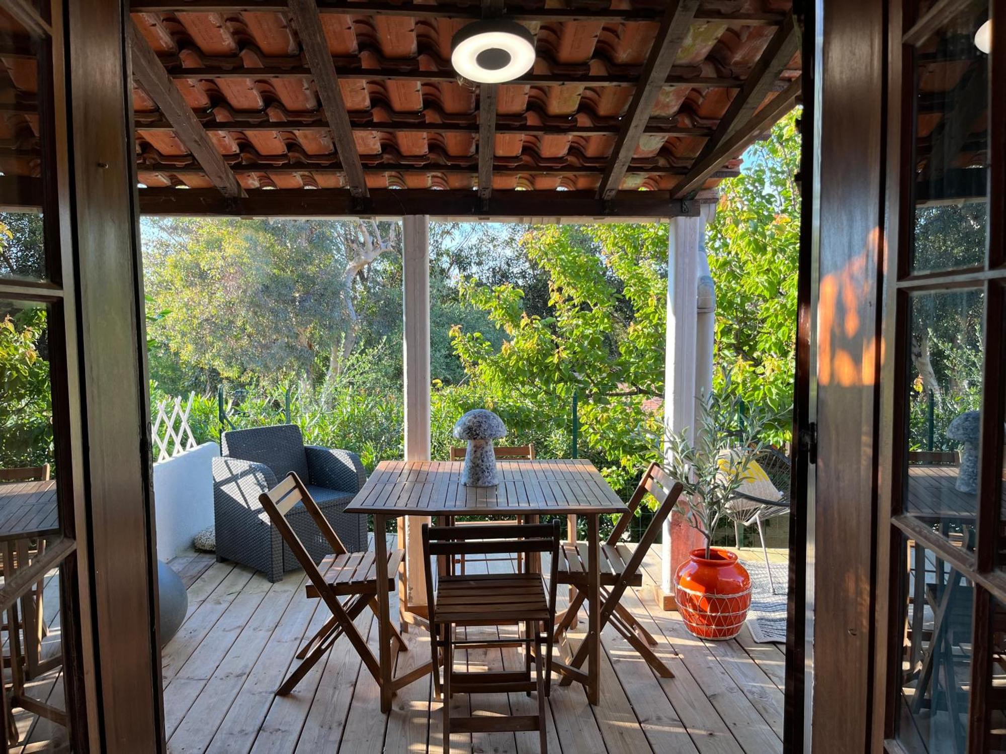 פורטיסיו Joli Studio Maisonnette A 100M De La Plage מראה חיצוני תמונה