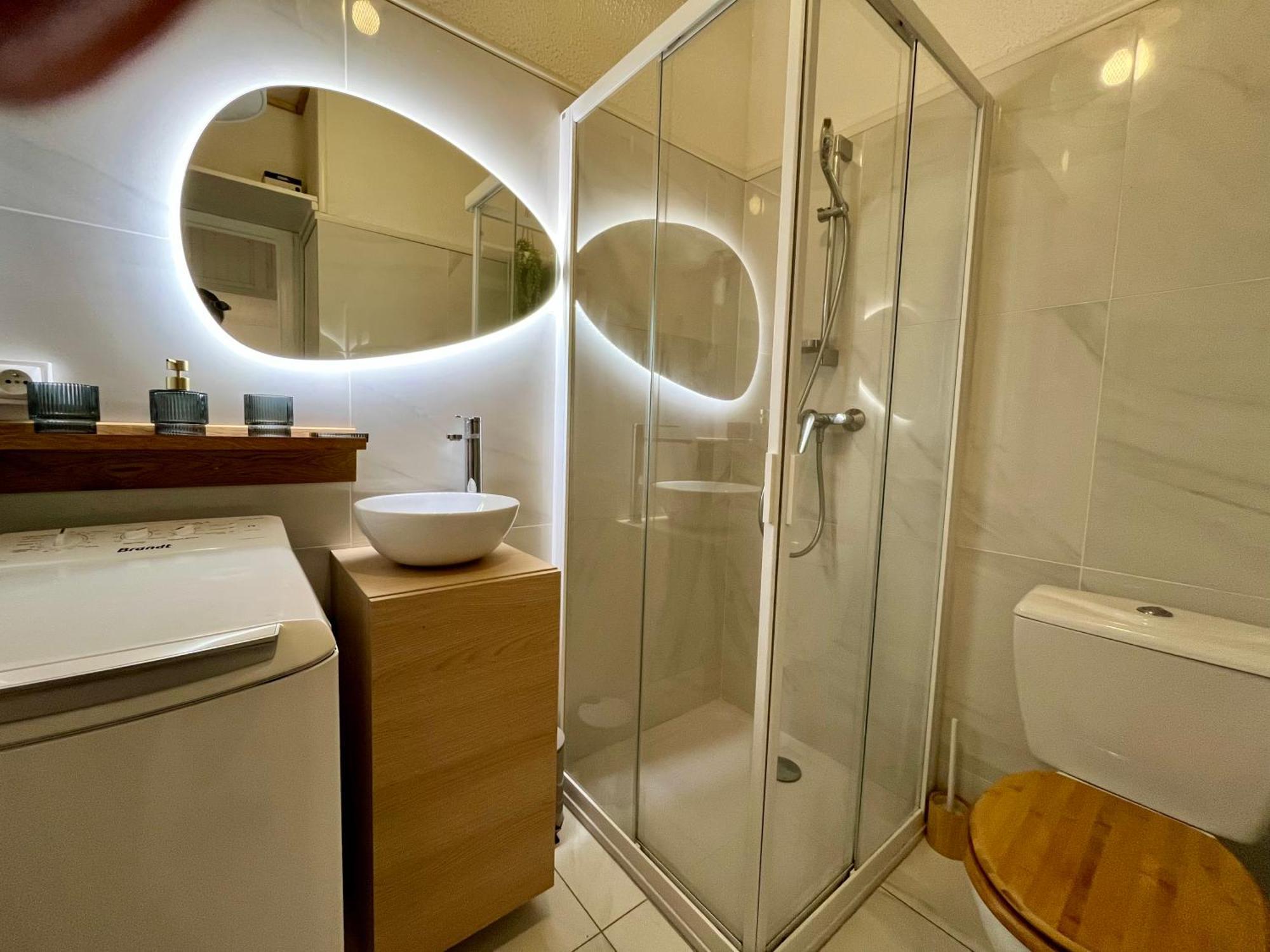 פורטיסיו Joli Studio Maisonnette A 100M De La Plage מראה חיצוני תמונה